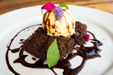Brownie - Estación 19 - Grupo Brasa